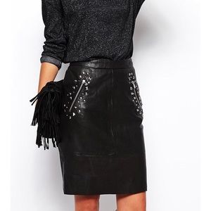 Maison Scotch - Scotch and Soda Studded Leather Skirt with Two Way Back Zipper